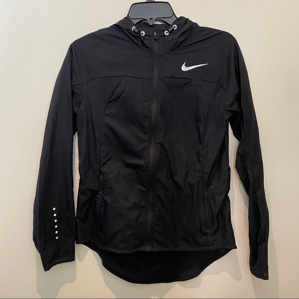 Black Nike Light Jacket